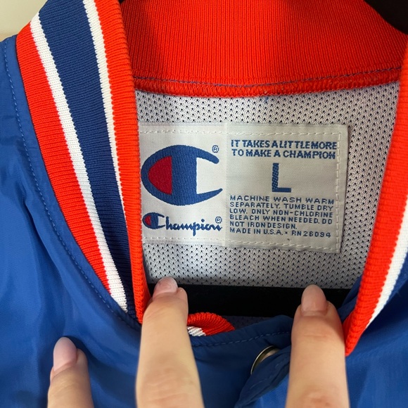 Champion Collegiate Windbreaker - Picture 4 of 4